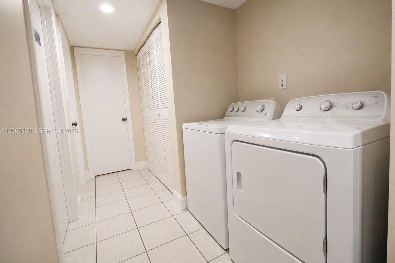 13280 SW 88th Ln , Unit 203-B, Miami, FL 33186 Photo