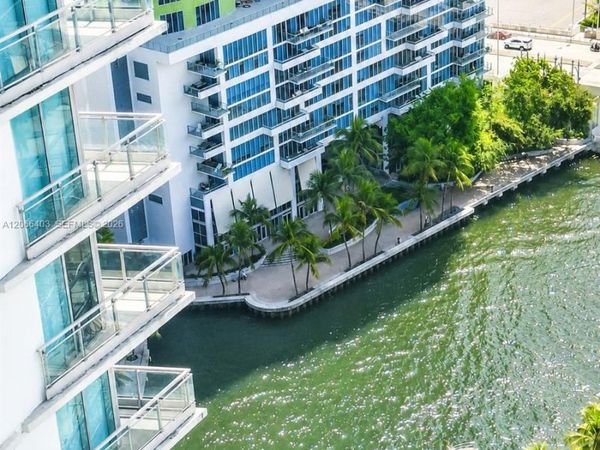 92 SW 3rd St , Unit 3808, Miami, FL 33130