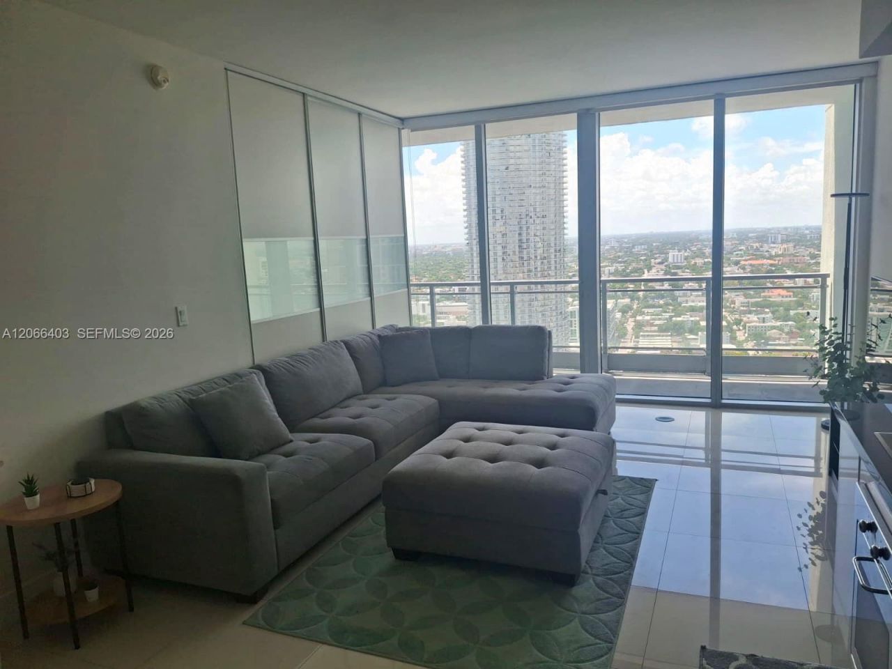 92 SW 3rd St, Unit 3808, Miami, FL 33130 Photo