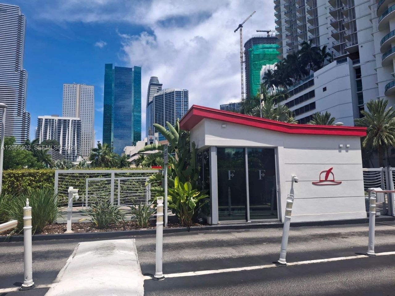 92 SW 3rd St, Unit 3808, Miami, FL 33130 Photo