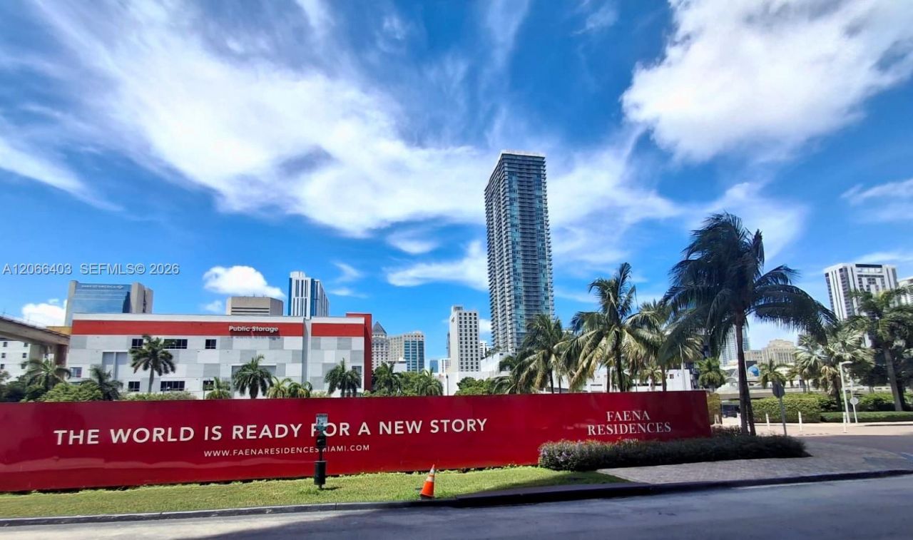 92 SW 3rd St, Unit 3808, Miami, FL 33130 Photo