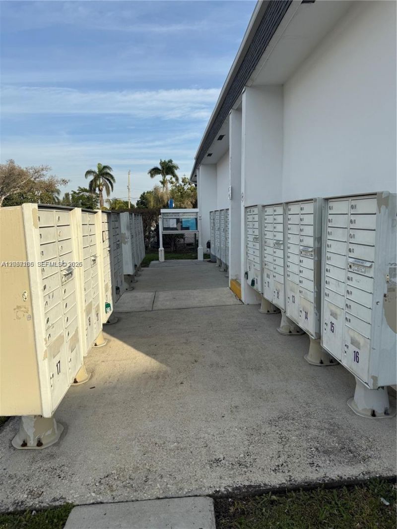 6507 Winfield Blvd, Unit 231-C, Margate, FL 33063 Photo