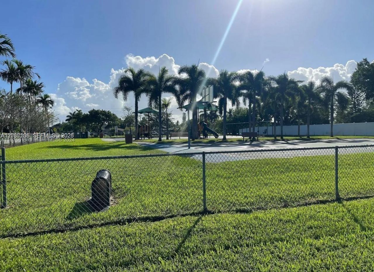 6507 Winfield Blvd, Unit 231-C, Margate, FL 33063 Photo