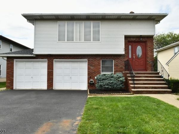 28 Elmhurst St, Unit 1, Elmwood Park, NJ 07407