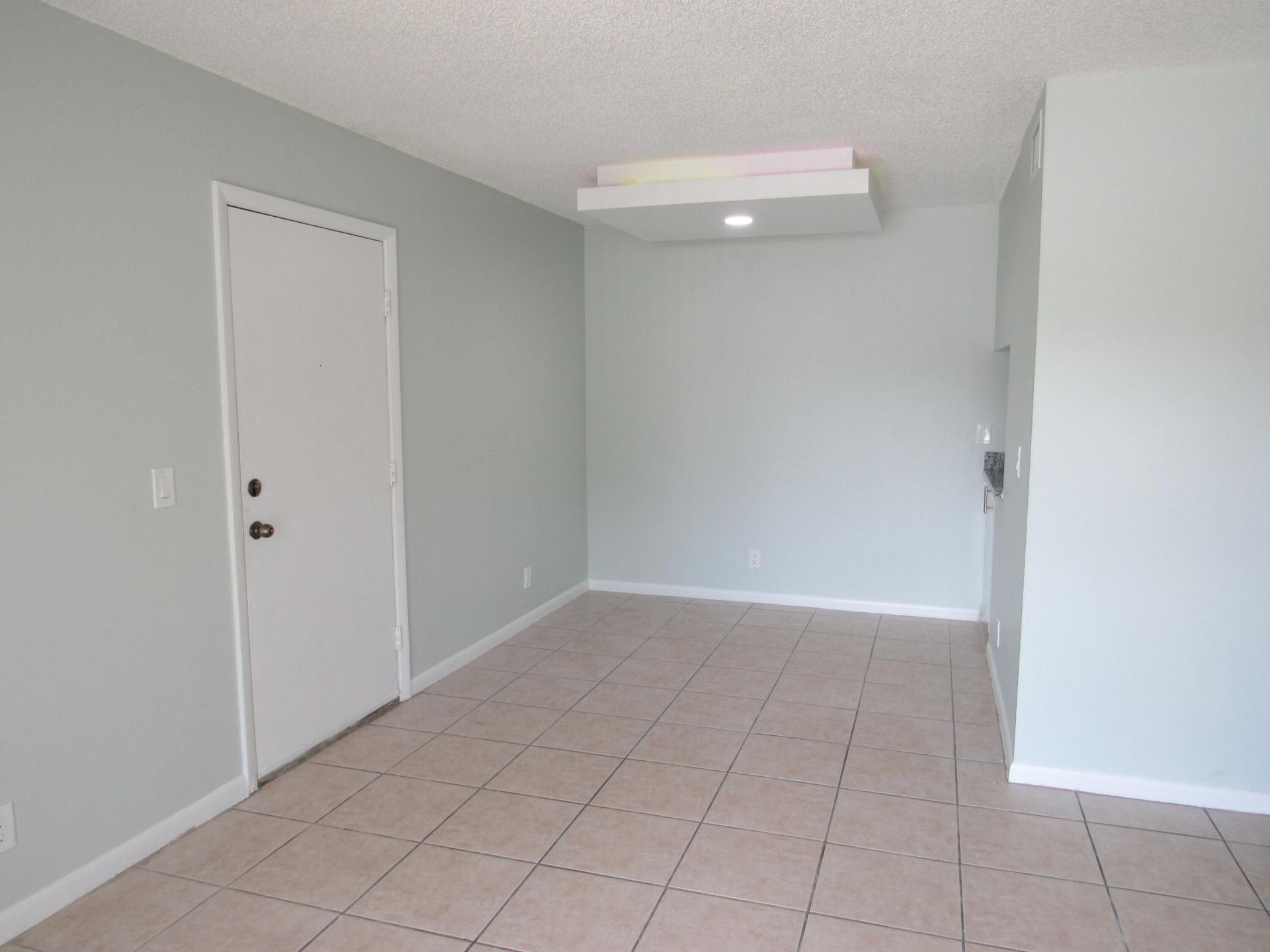 1822 Abbey Road, Unit 108, West Palm Beach, FL 33415 Photo