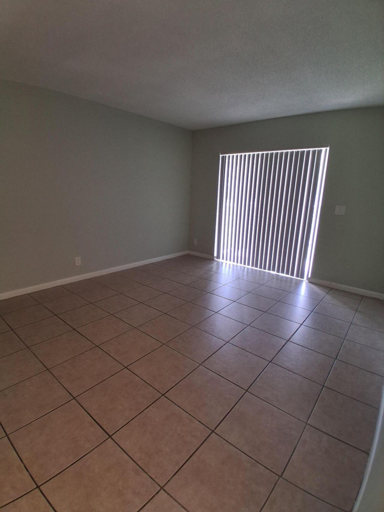 1822 Abbey Road, Unit 108, West Palm Beach, FL 33415 Photo