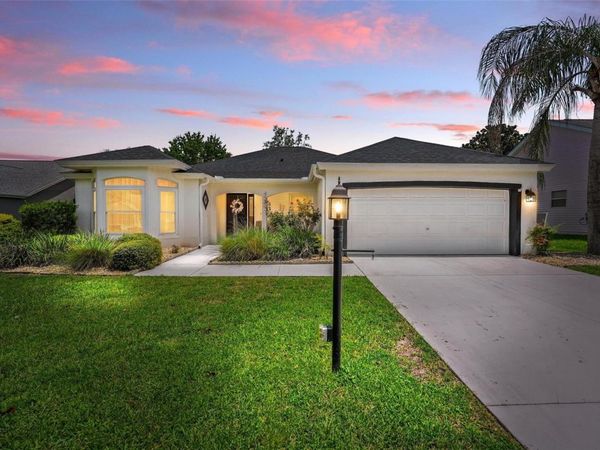1511 LAVACA LANE , LADY LAKE, FL 32159