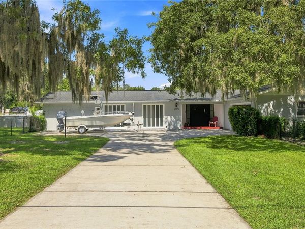 224 N MCGOWAN AVENUE , CRYSTAL RIVER, FL 34429