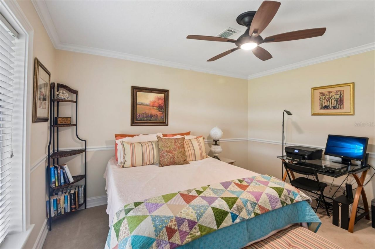 7300 Sunshine Skyway Lane, Unit 206, Saint Petersburg, FL 33711 Photo