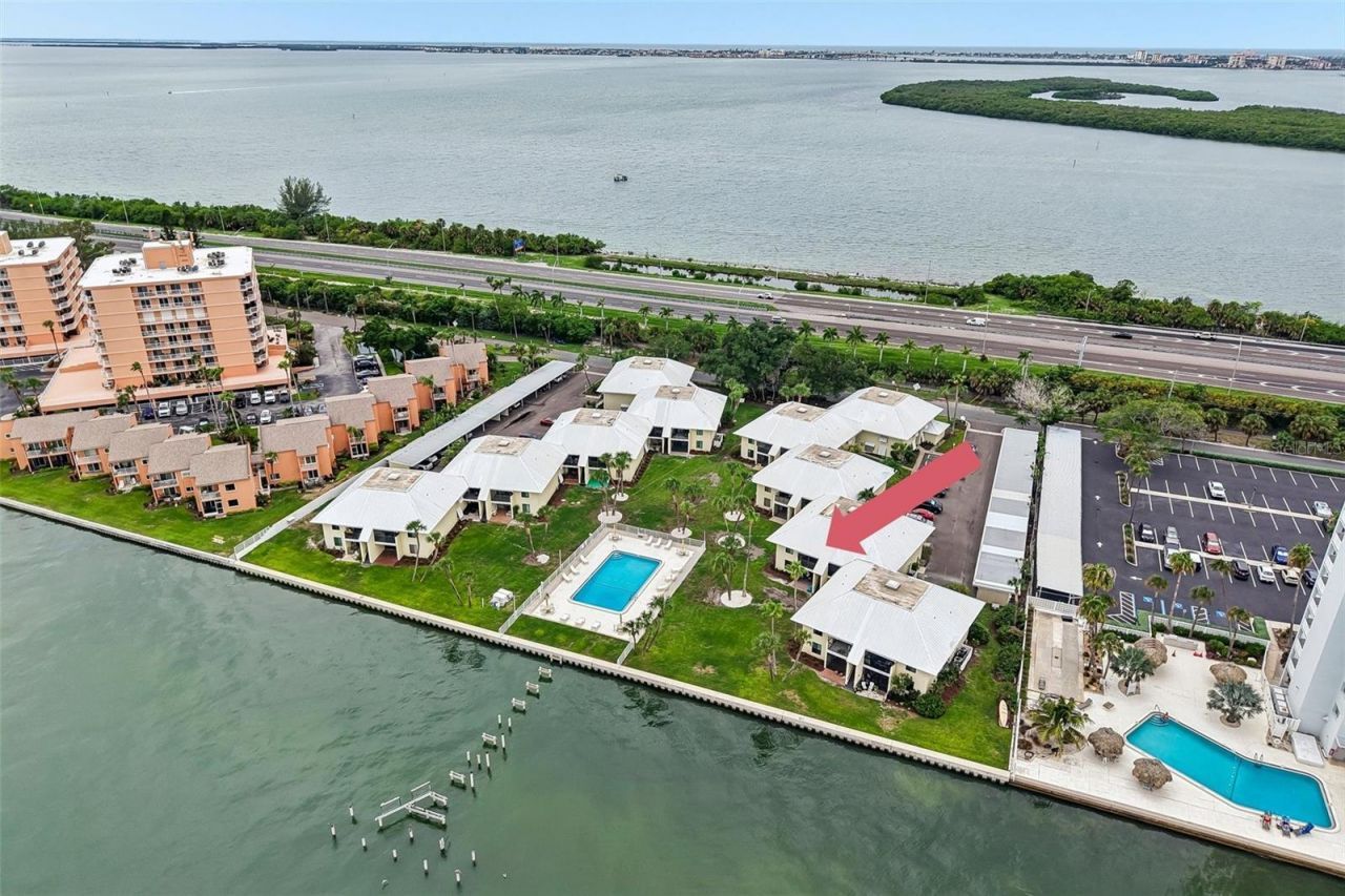 7300 Sunshine Skyway Lane, Unit 206, Saint Petersburg, FL 33711 Photo