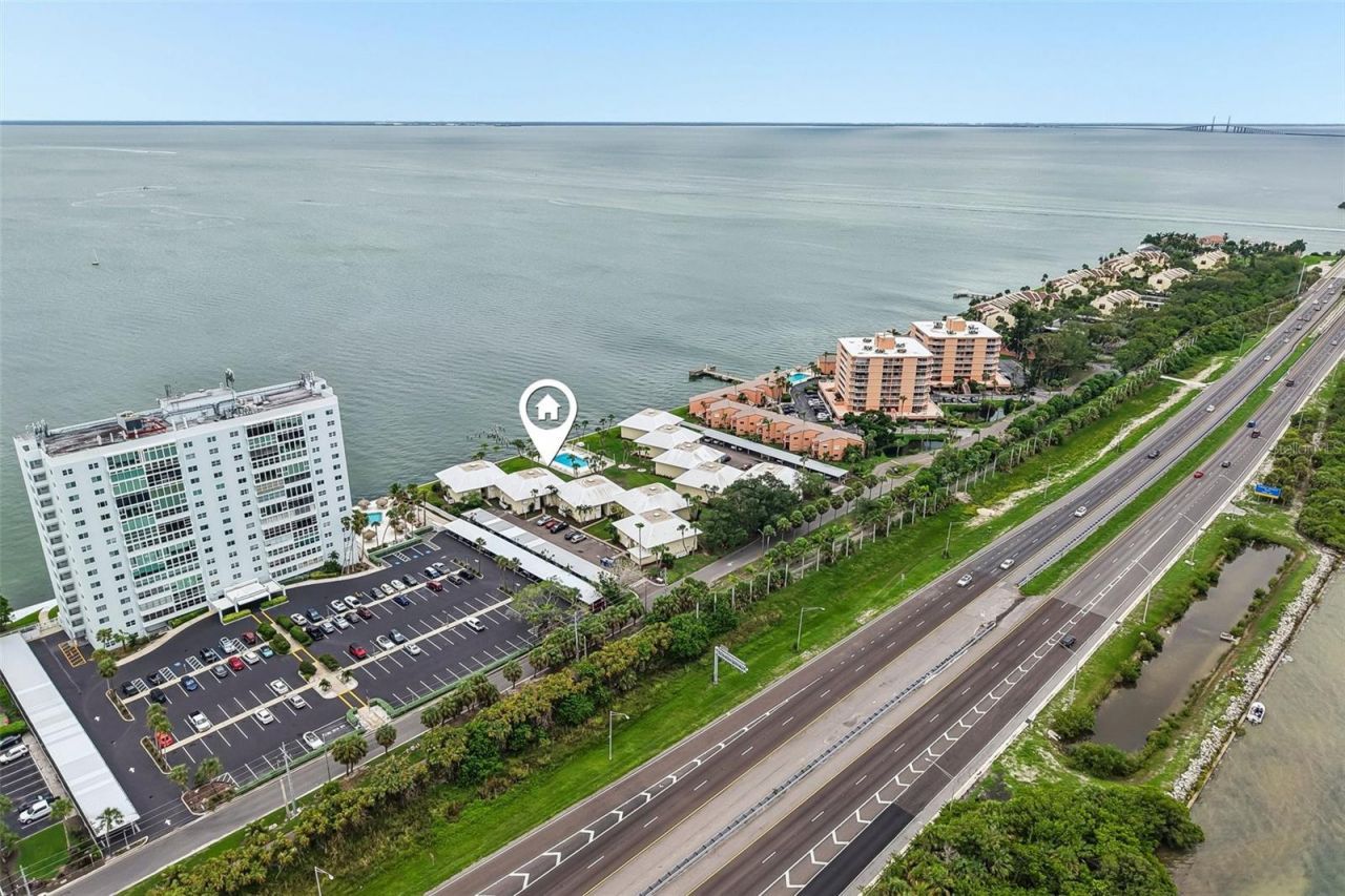 7300 Sunshine Skyway Lane, Unit 206, Saint Petersburg, FL 33711 Photo