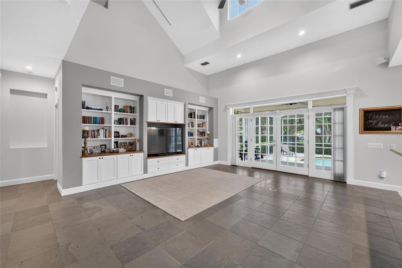 2928 Chelsea Woods Drive, Valrico, FL 33596 Photo