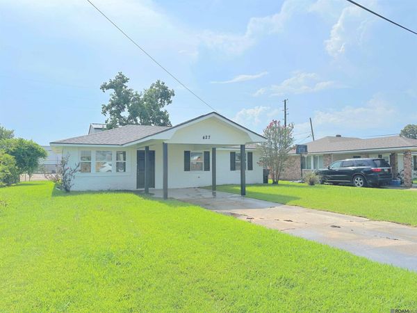 10300 Perkins R S Nickens Ave, Gonzales, LA 70737