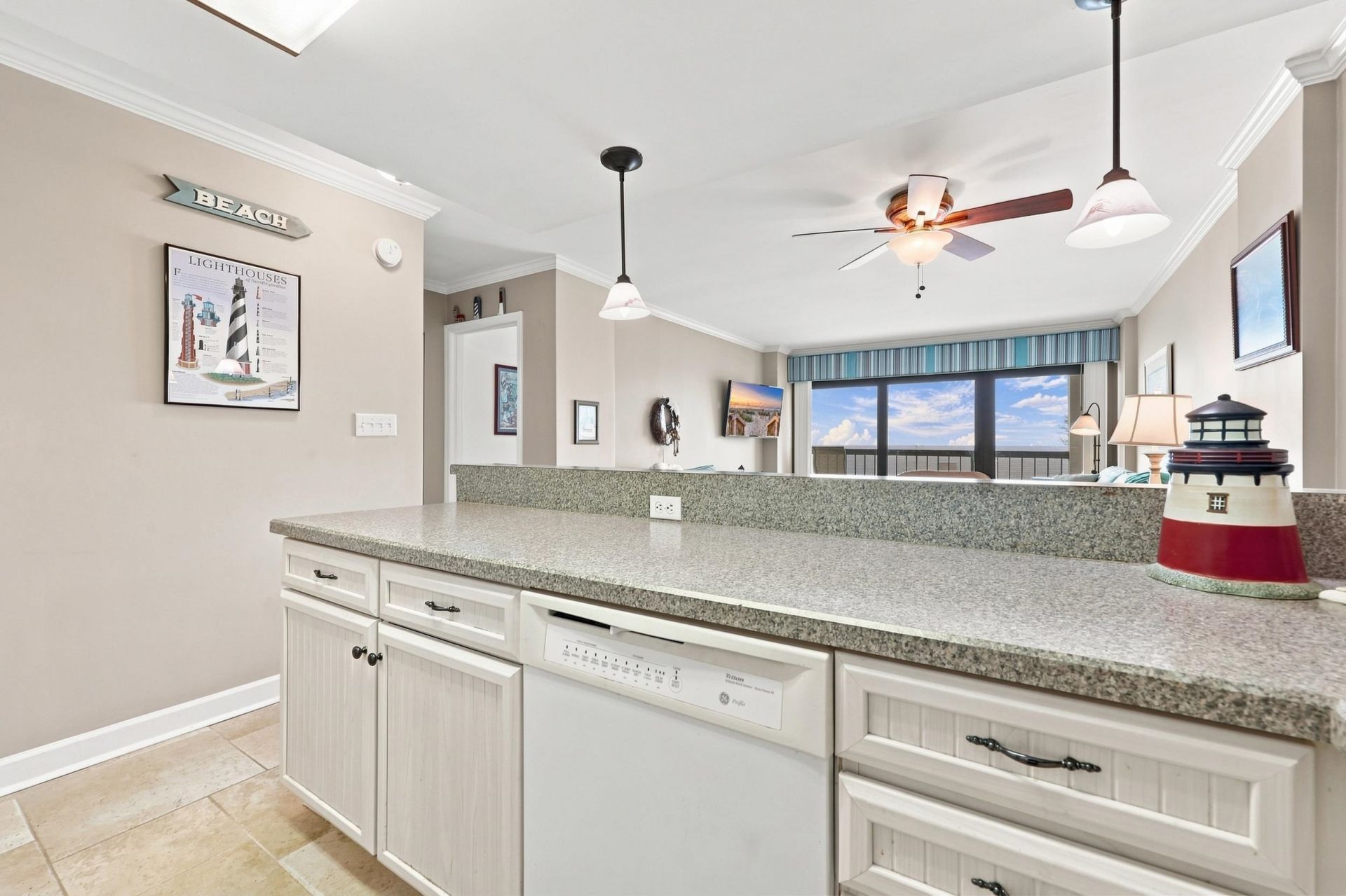2501 S Ocean Blvd. Photo 10
