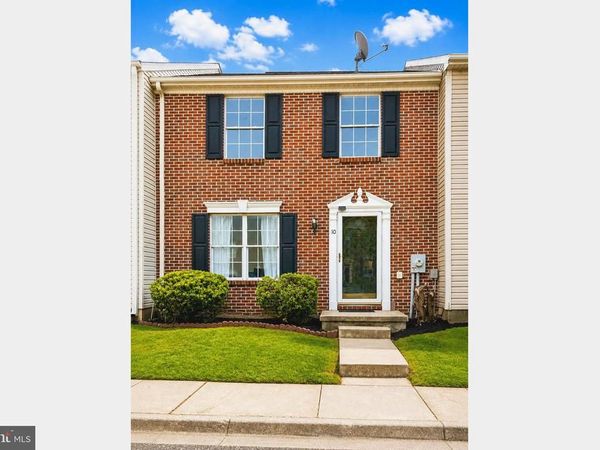 10 HICKORY LANE , ELKTON, MD 21921