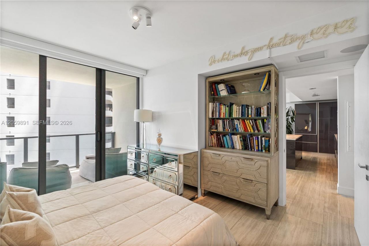 1451 Brickell Ave , Unit 1103, Miami, FL 33131 Photo