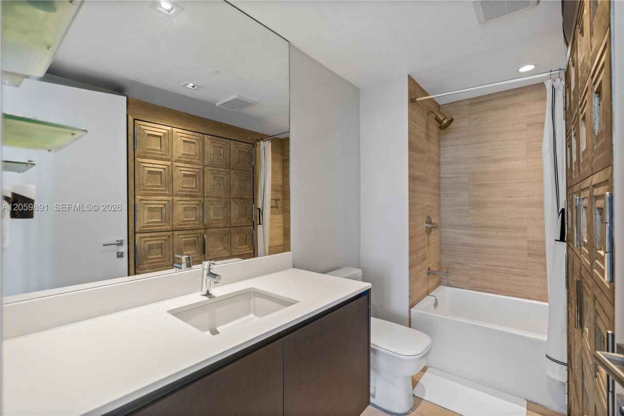 1451 Brickell Ave , Unit 1103, Miami, FL 33131 Photo