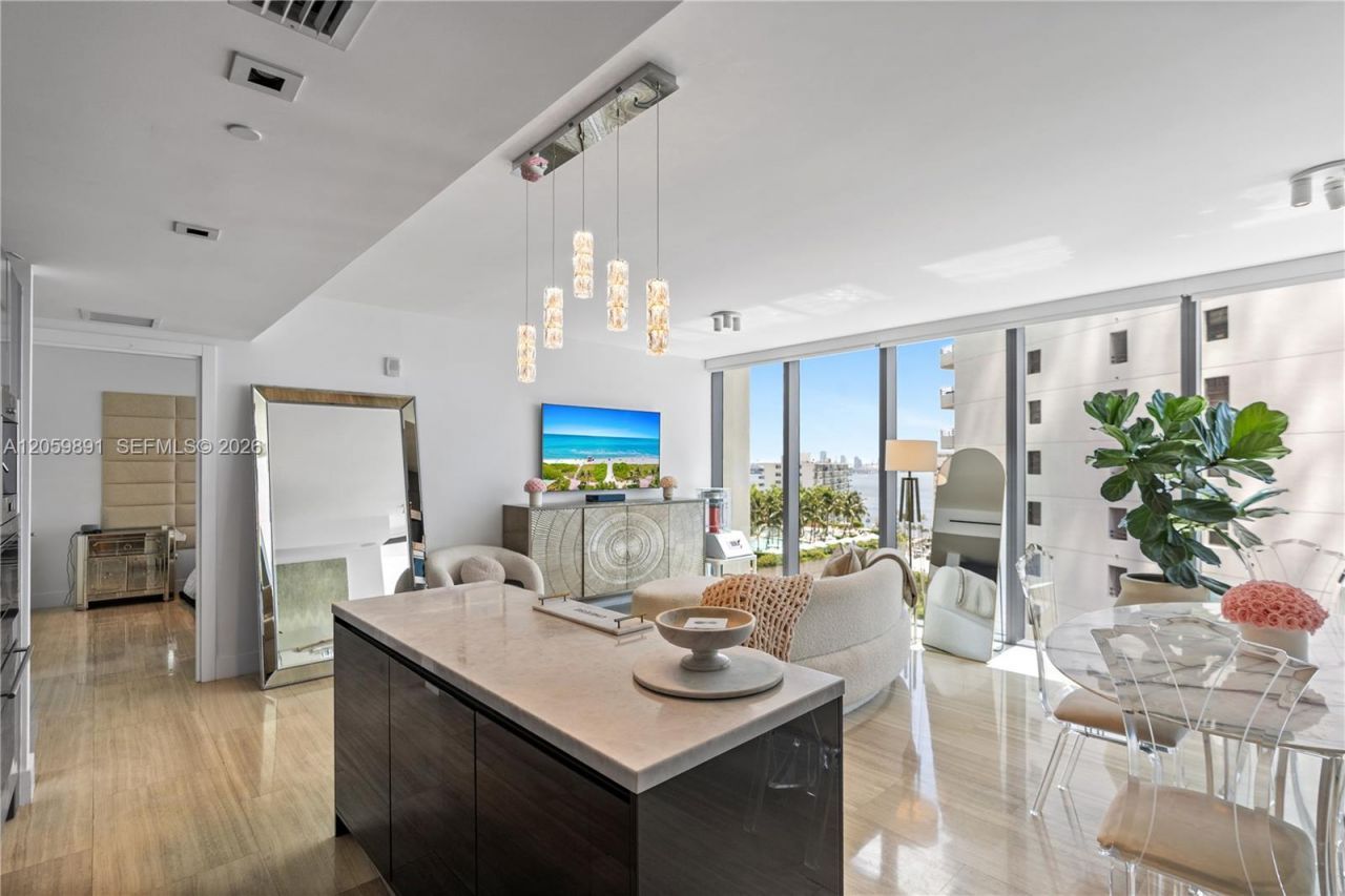1451 Brickell Ave , Unit 1103, Miami, FL 33131 Photo