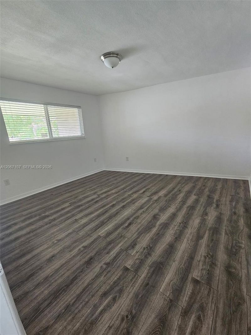 7470 Miami Lakes Dr, Unit B208, Miami Lakes, FL 33014 Photo