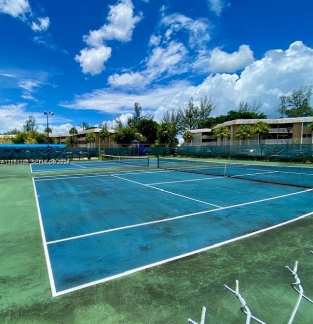 7470 Miami Lakes Dr, Unit B208, Miami Lakes, FL 33014 Photo