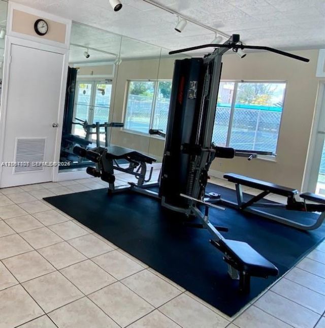 7470 Miami Lakes Dr, Unit B208, Miami Lakes, FL 33014 Photo