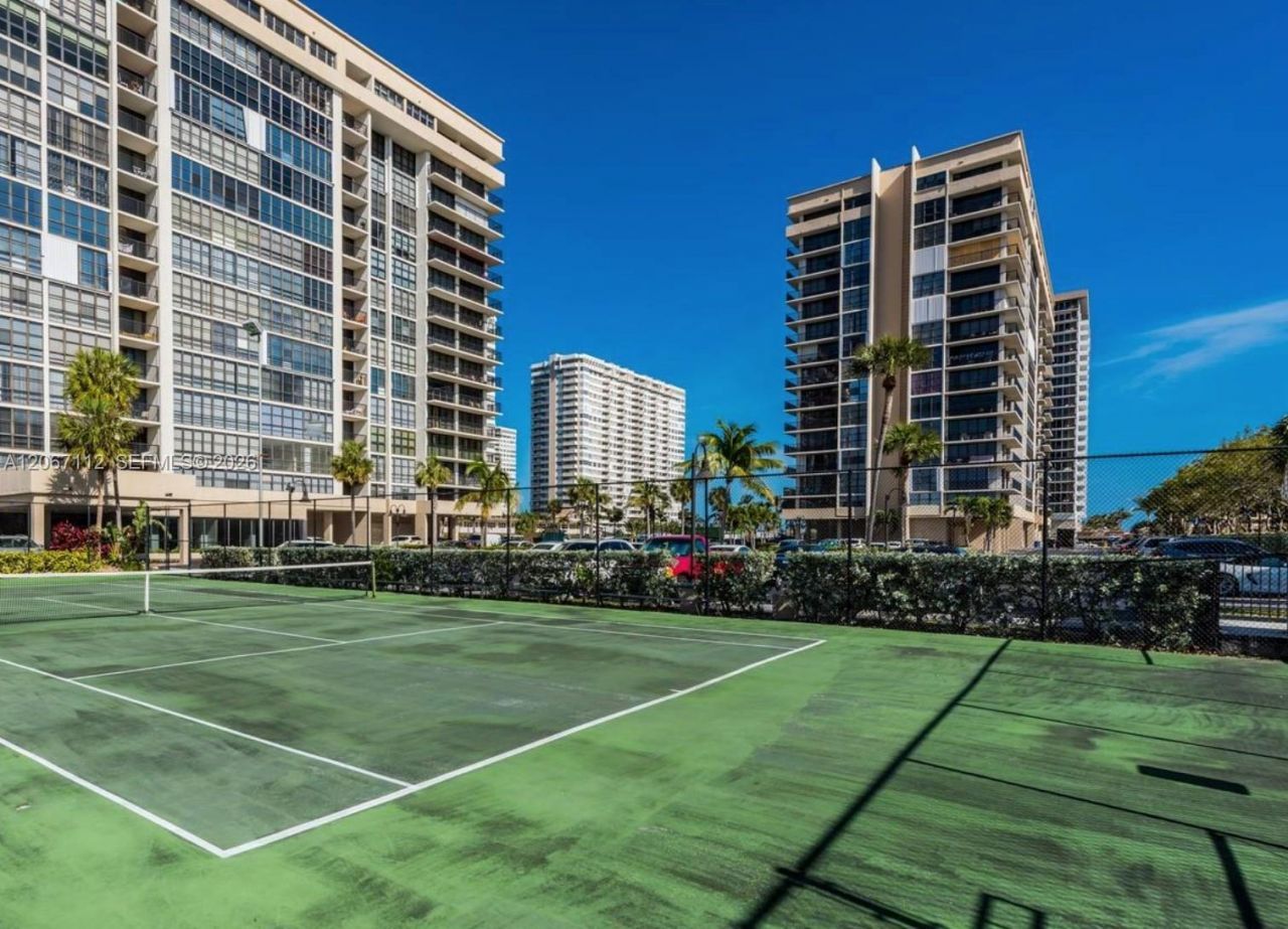 2049 S Ocean Dr, Unit 806, Hallandale Beach, FL 33009 Photo