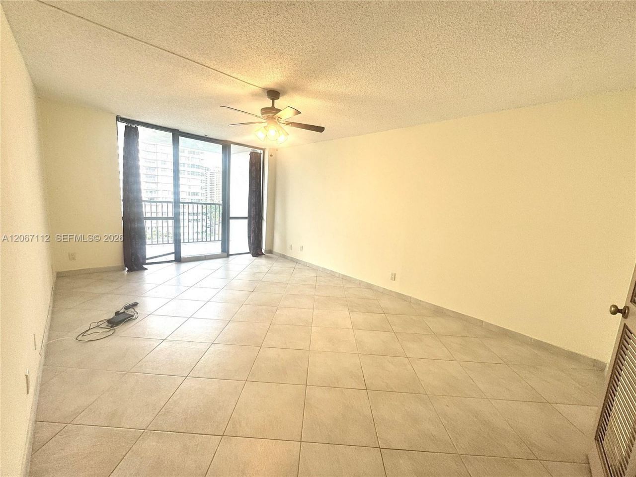 2049 S Ocean Dr, Unit 806, Hallandale Beach, FL 33009 Photo