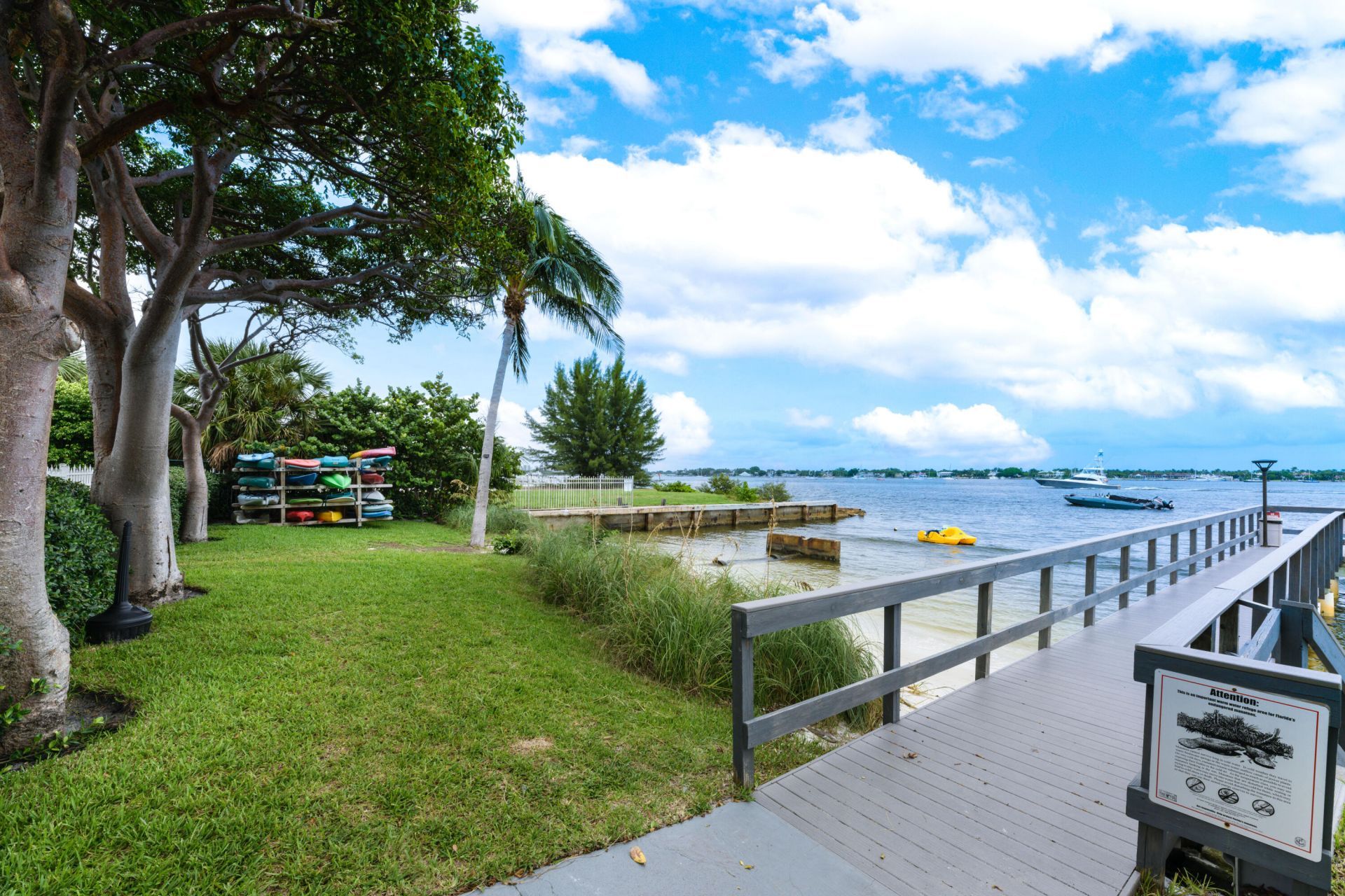 5600 N Flagler Drive, Unit 1105, West Palm Beach, FL 33407 Photo