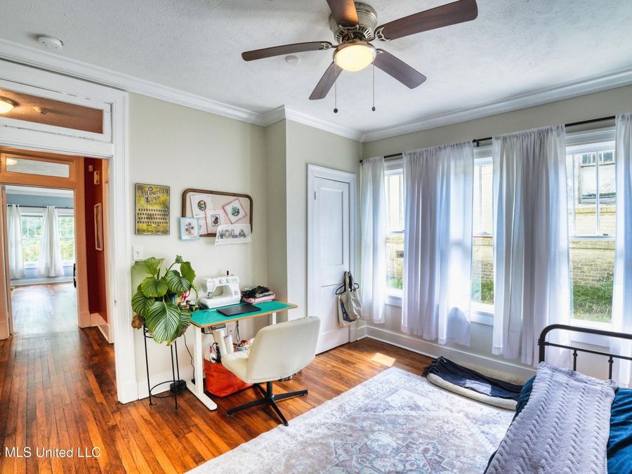 Property Image 35
