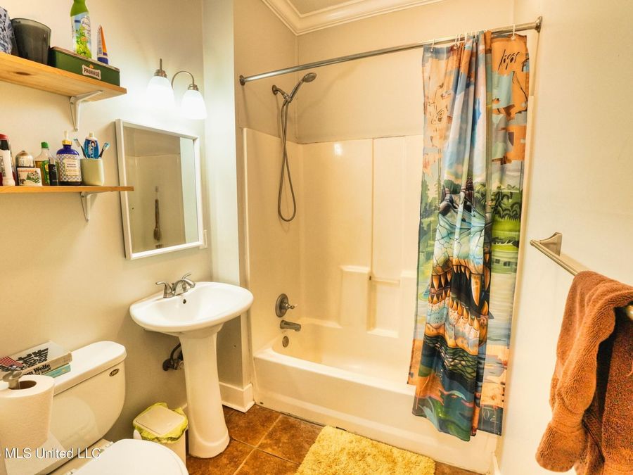 Property Image 37
