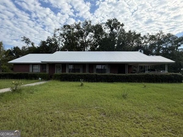 44 Hilltop Drive, Lumber City, GA 31549