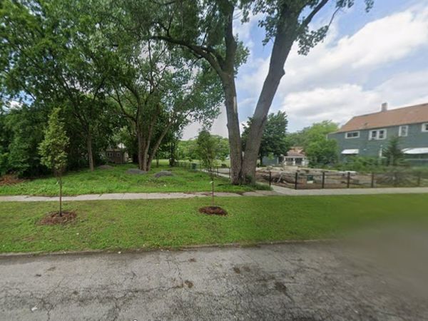 10116 S Exchange Avenue , Chicago, IL 60617