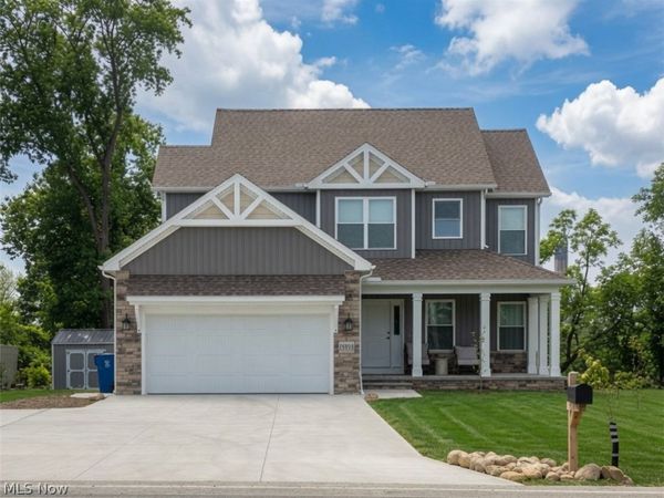 35965 Lake Shore Boulevard, Eastlake, OH 44095
