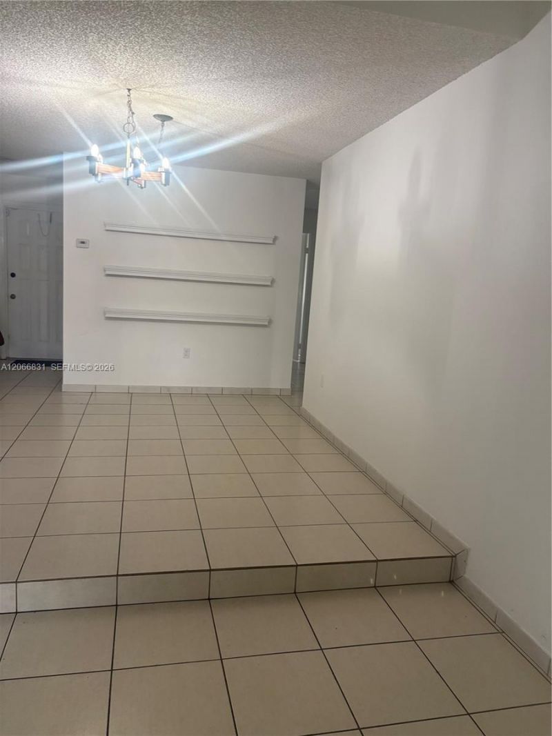 17919 NW 66th Ct , Hialeah, FL 33015 Photo