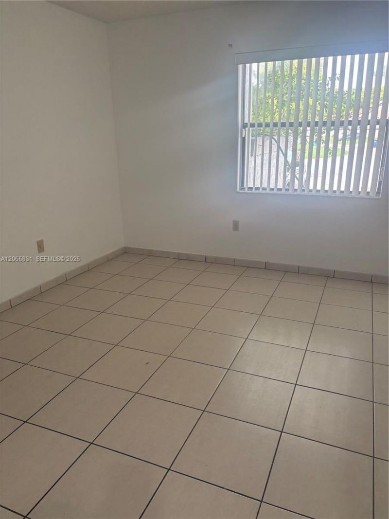 17919 NW 66th Ct , Hialeah, FL 33015 Photo