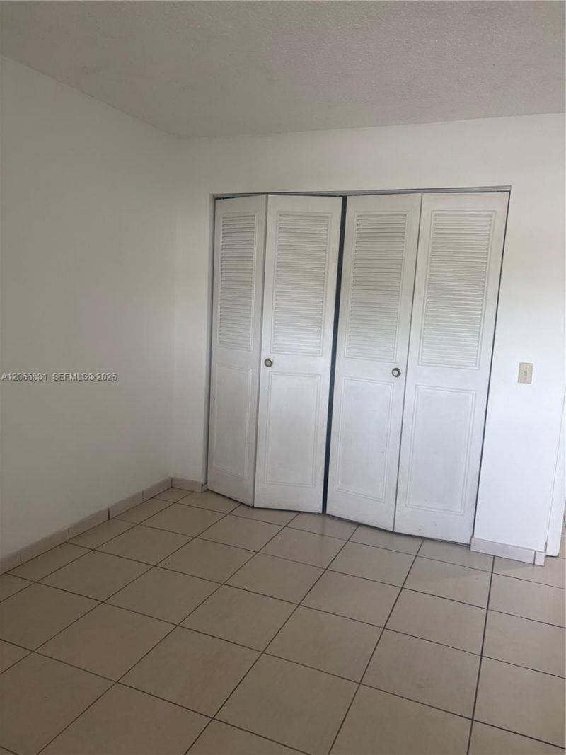 17919 NW 66th Ct , Hialeah, FL 33015 Photo
