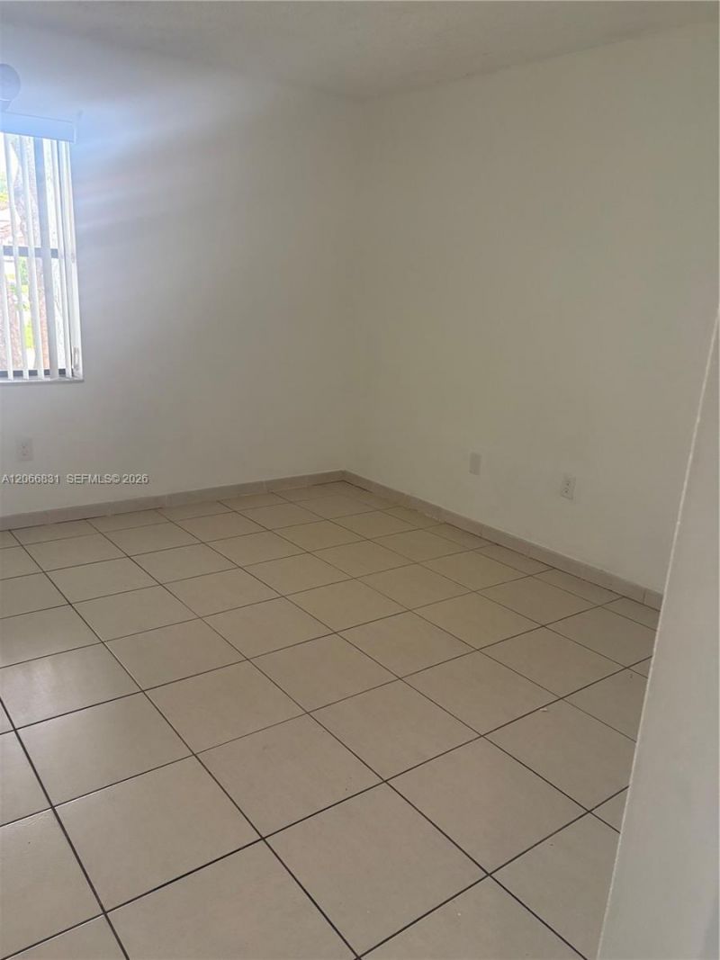 17919 NW 66th Ct , Hialeah, FL 33015 Photo