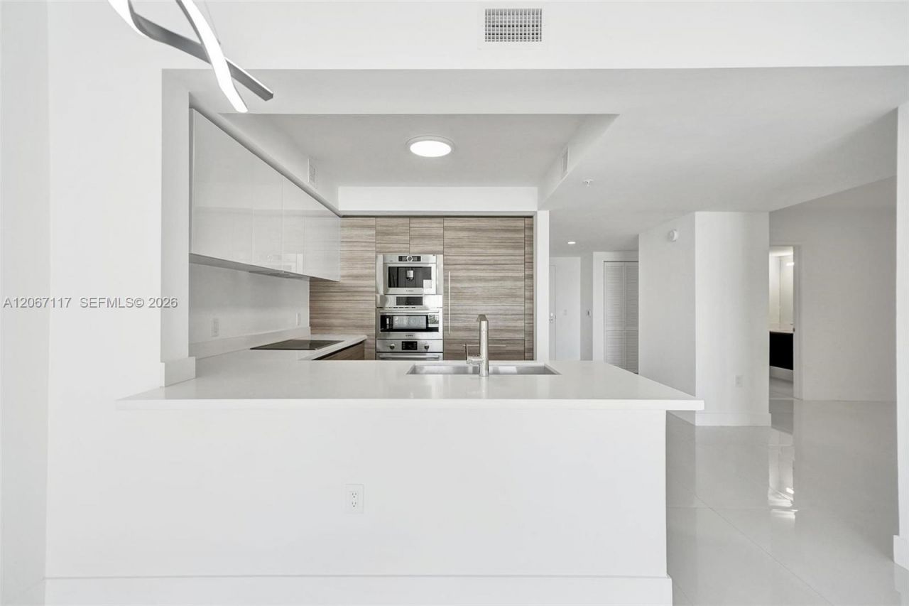 330 Sunny Isles Blvd, Unit 5-805, Sunny Isles Beach, FL 33160 Photo