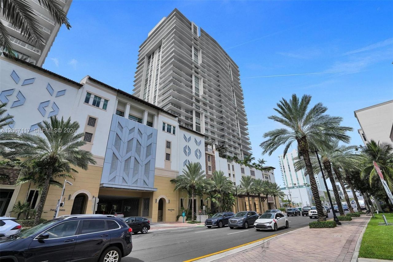 330 Sunny Isles Blvd, Unit 5-805, Sunny Isles Beach, FL 33160 Photo