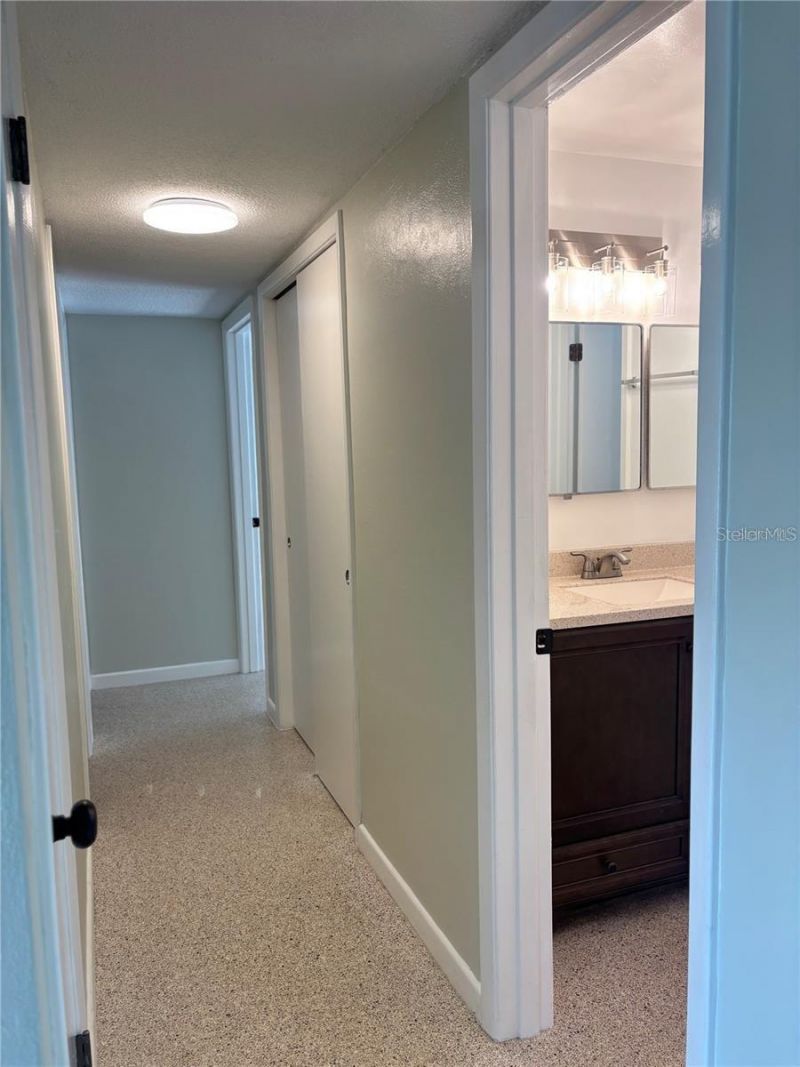 819 E 13th Avenue, New Smyrna Beach, FL 32169 Photo