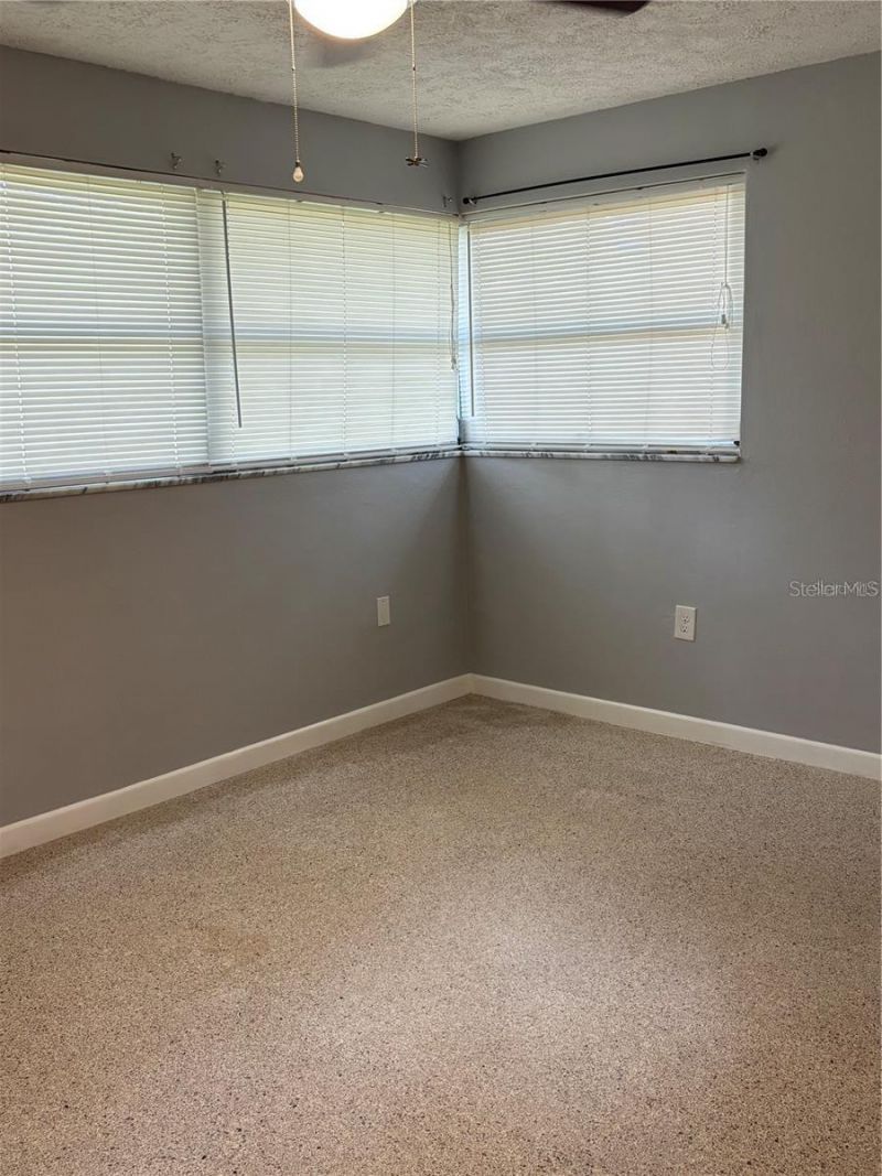 819 E 13th Avenue, New Smyrna Beach, FL 32169 Photo