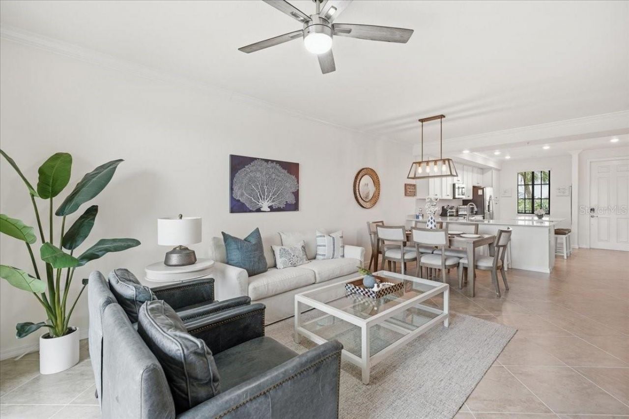 17520 Gawthrop Drive, Unit 305, Lakewood Ranch, FL 34211 Photo
