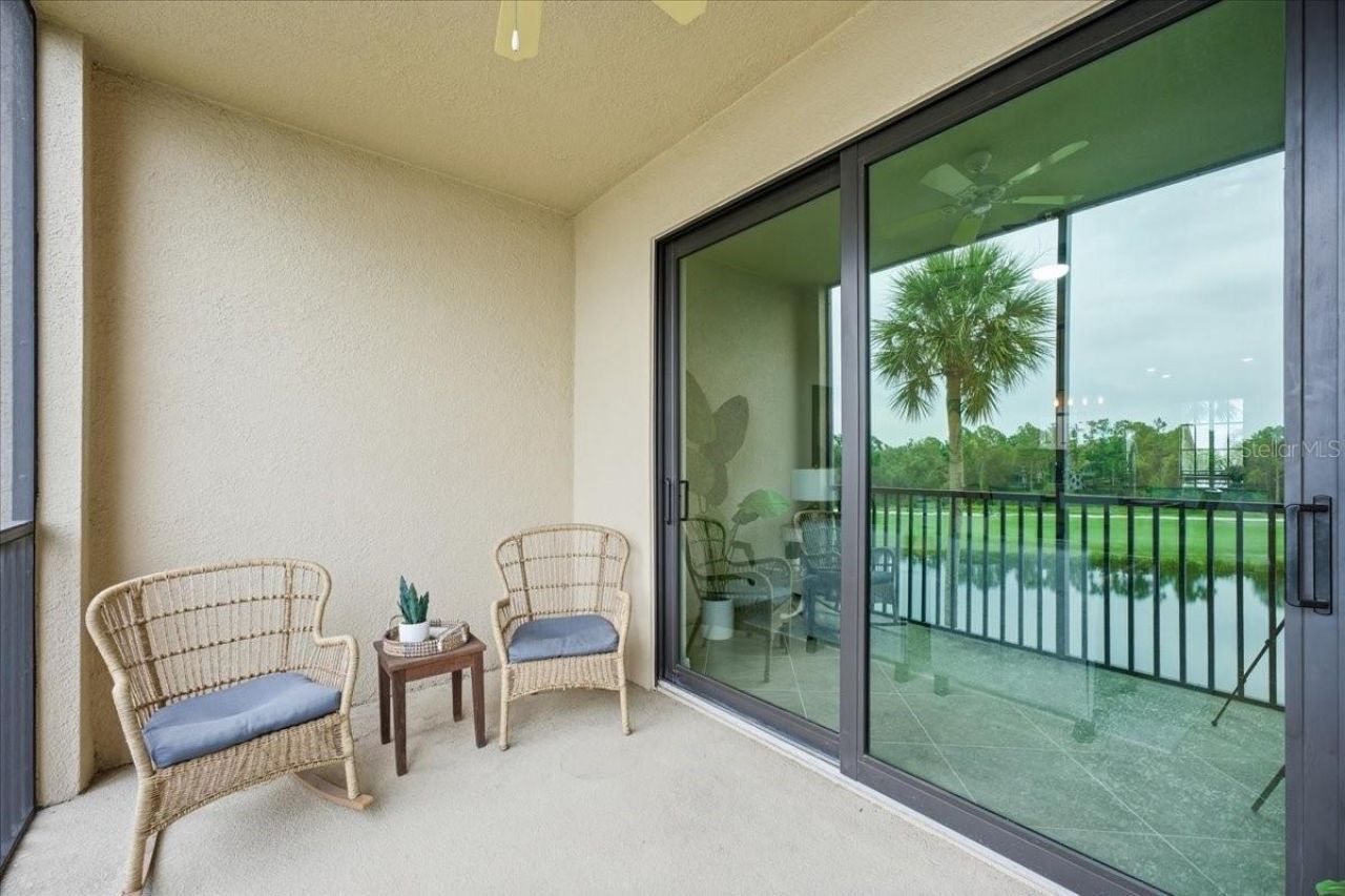 17520 Gawthrop Drive, Unit 305, Lakewood Ranch, FL 34211 Photo