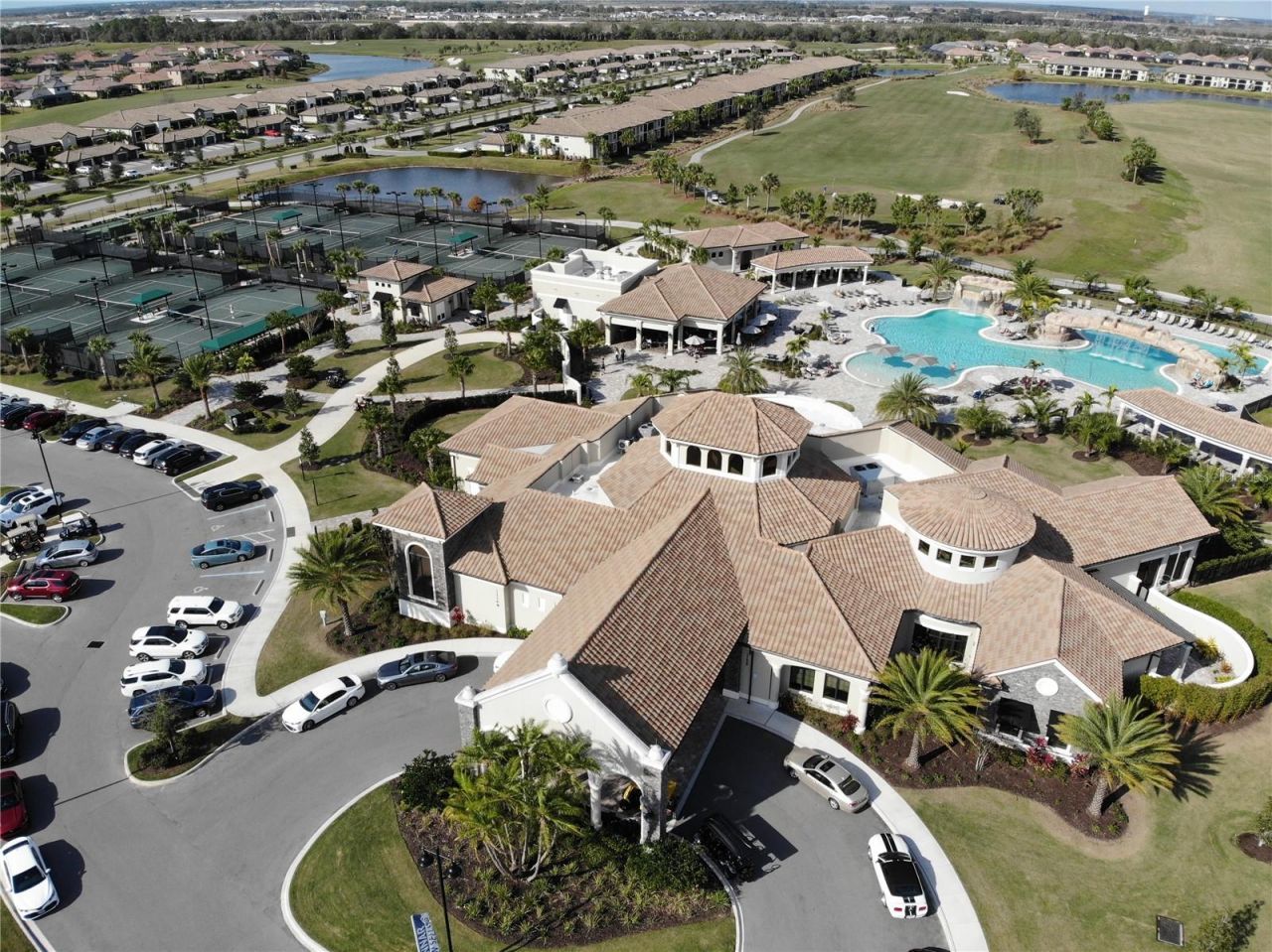 17520 Gawthrop Drive, Unit 305, Lakewood Ranch, FL 34211 Photo