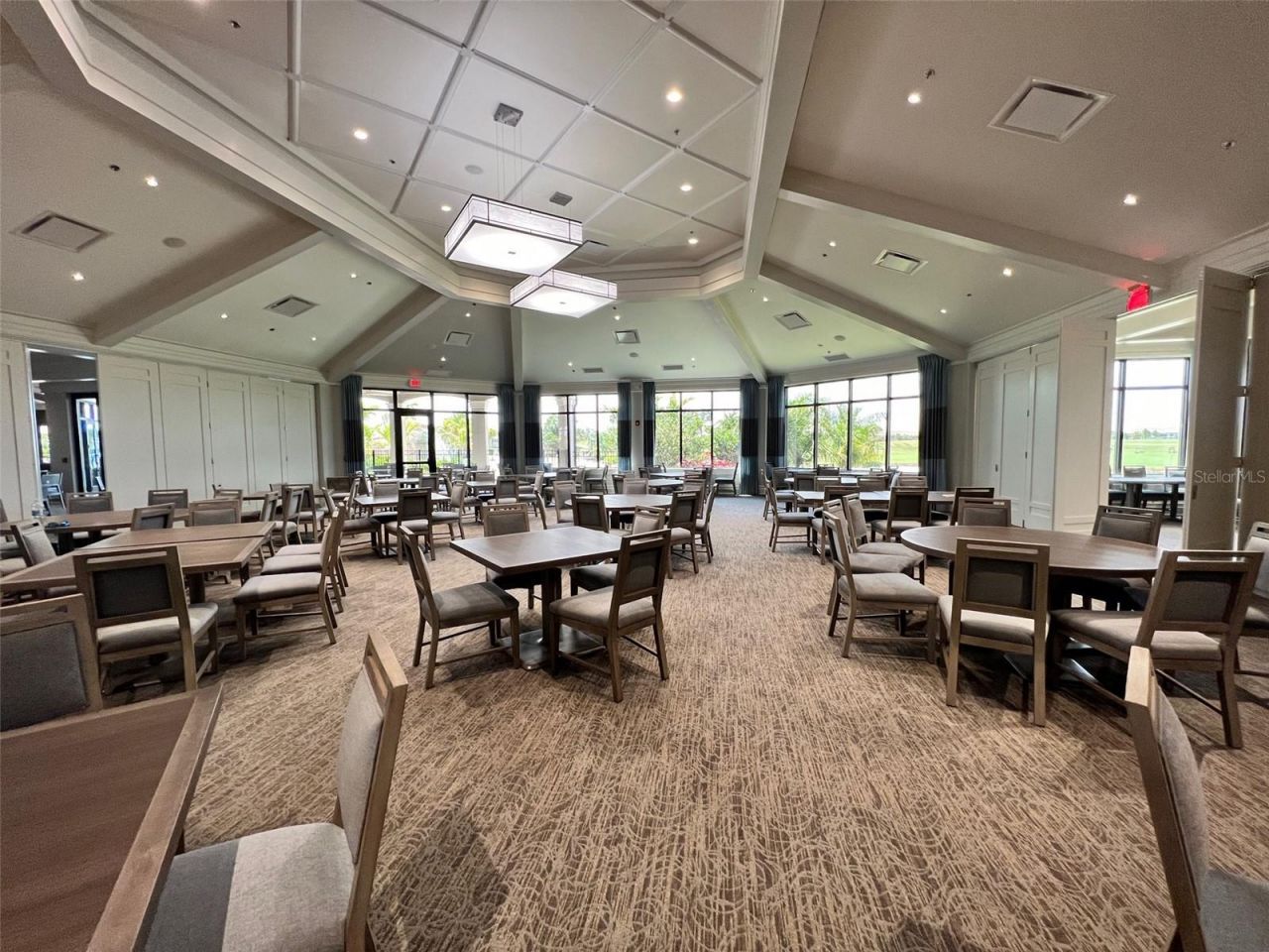 17520 Gawthrop Drive, Unit 305, Lakewood Ranch, FL 34211 Photo