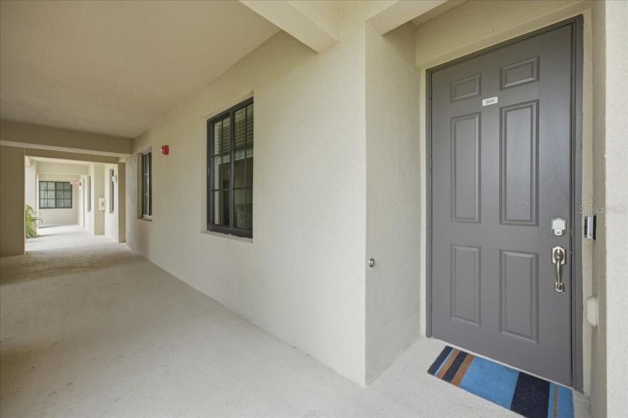 17520 Gawthrop Drive, Unit 305, Lakewood Ranch, FL 34211 Photo