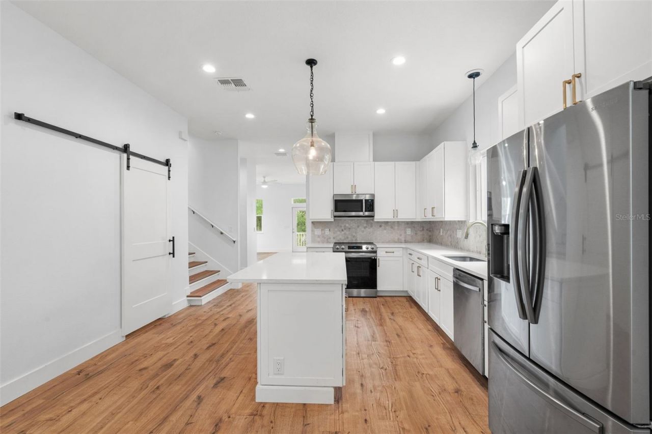 385 Georgia Avenue, Crystal Beach, FL 34681 Photo
