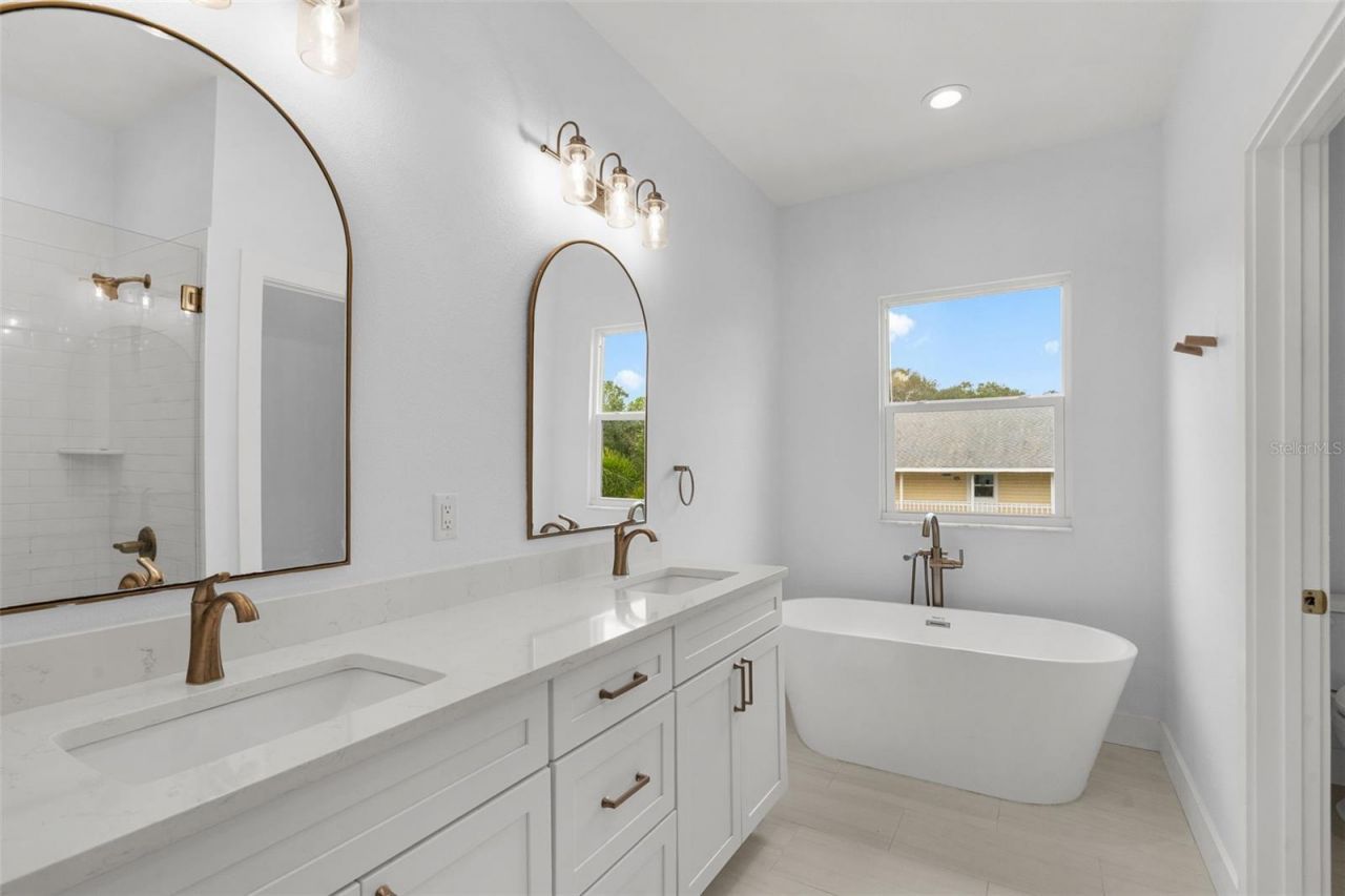 385 Georgia Avenue, Crystal Beach, FL 34681 Photo