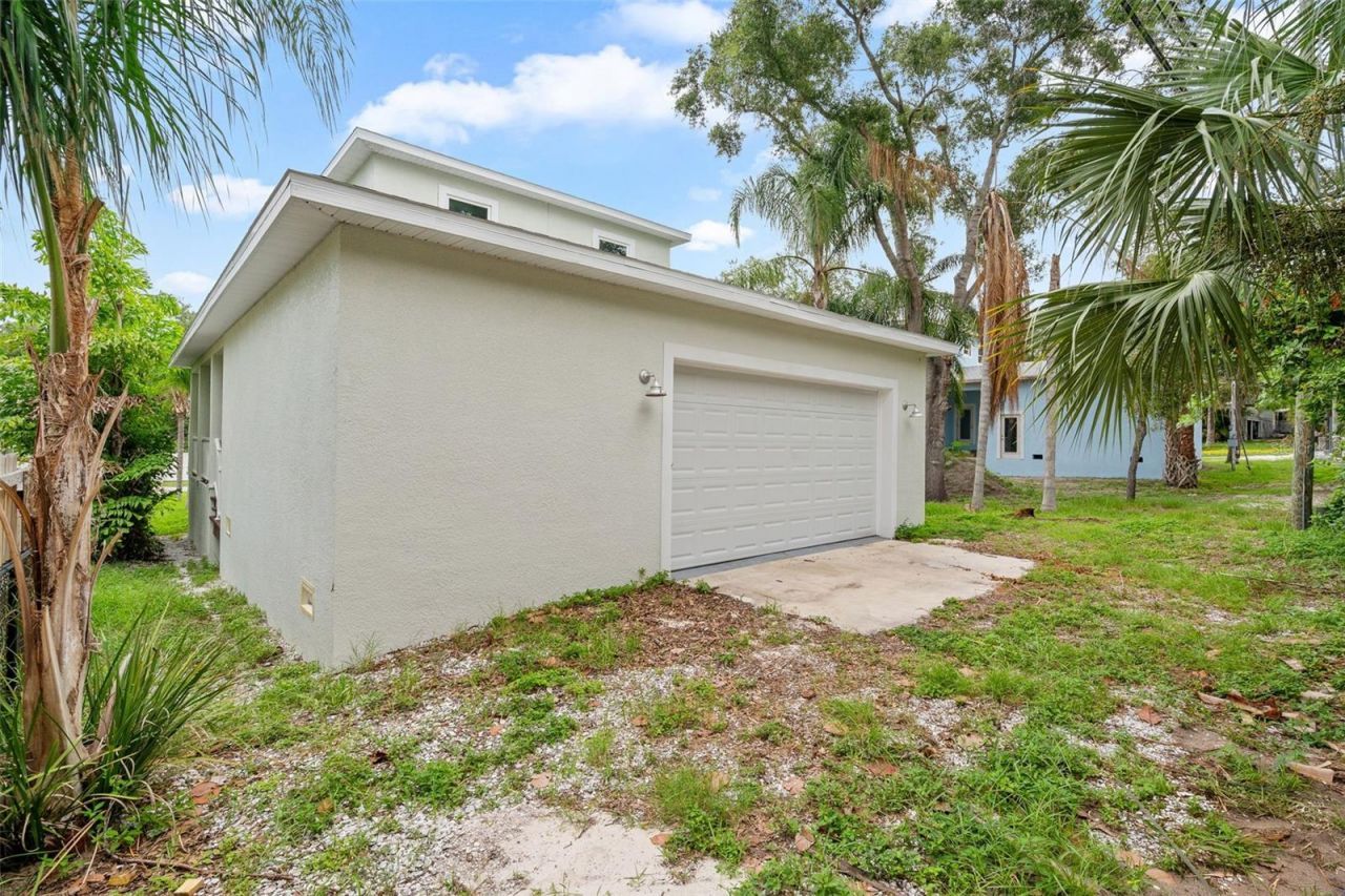385 Georgia Avenue, Crystal Beach, FL 34681 Photo
