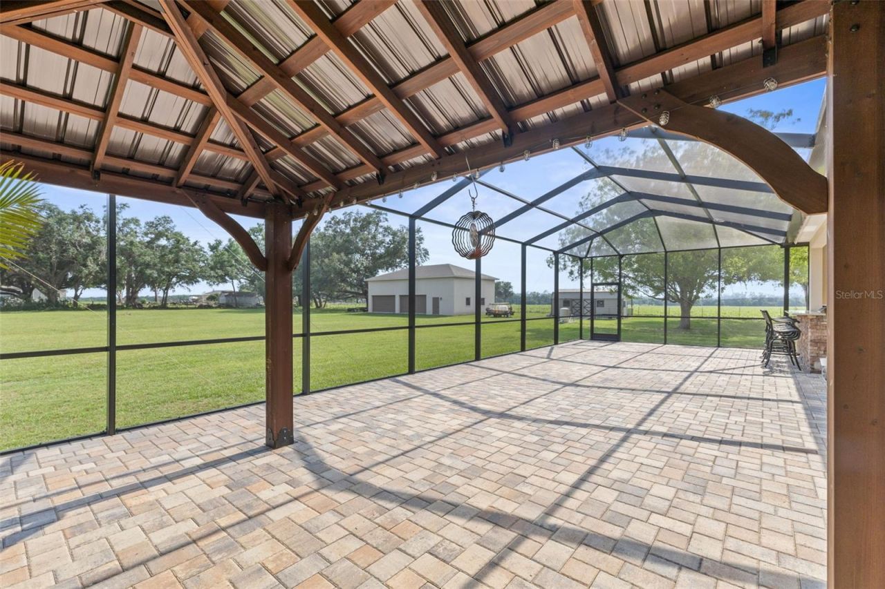 5319 W Trapnell Road, Dover, FL 33527 Photo